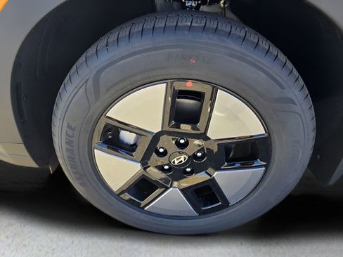 New 2026 Hyundai Santa Fe SE image 9