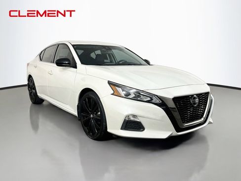 Used 2022 Nissan Altima 2.5 SR FWD image 4