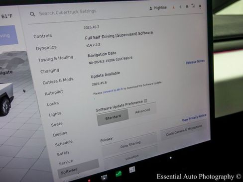 Used 2024 Tesla Cybertruck Cyberbeast image 33