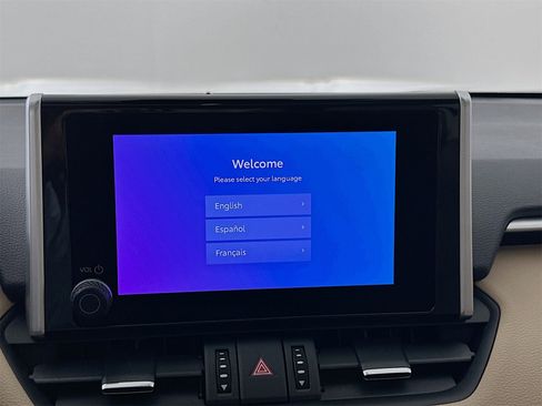 Used 2025 Toyota RAV4 XLE Premium image 15