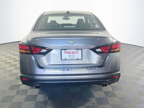 Used 2023 Nissan Altima 2.5 SL AWD/4WD image 5