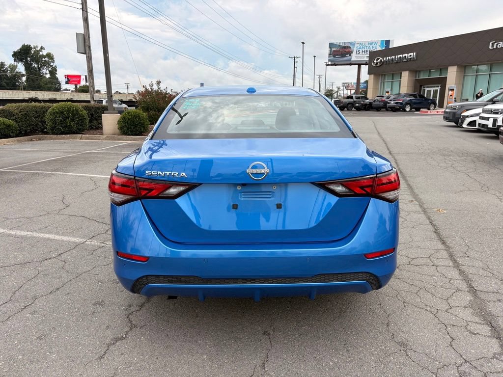 Used 2025 Nissan Sentra SV FWD image 6