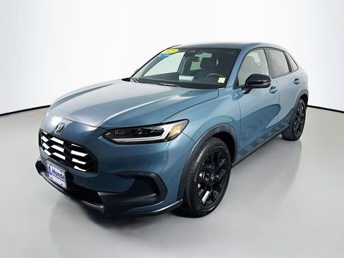 Certified 2023 Honda HR-V Sport image 3