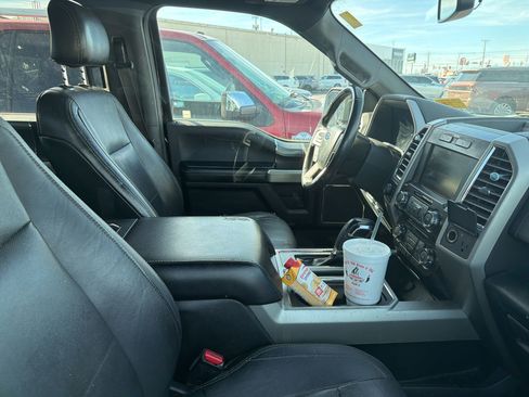 Used 2015 Ford F150 Lariat image 6