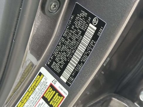 Used 2023 Toyota Camry SE w/ Cold Weather Package AWD/4WD image 13