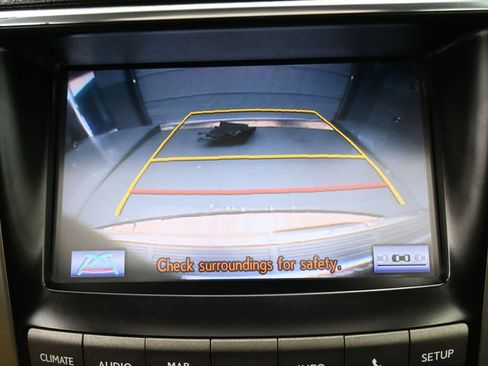 Used 2013 Lexus LX 570 4WD image 24