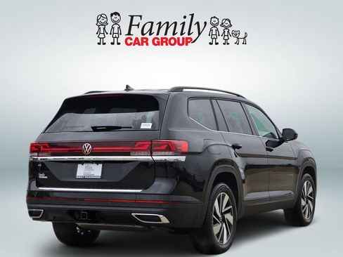 New 2026 Volkswagen Atlas SE FWD image 4