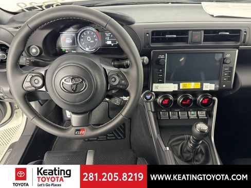 New 2026 Toyota GR86 Premium image 9