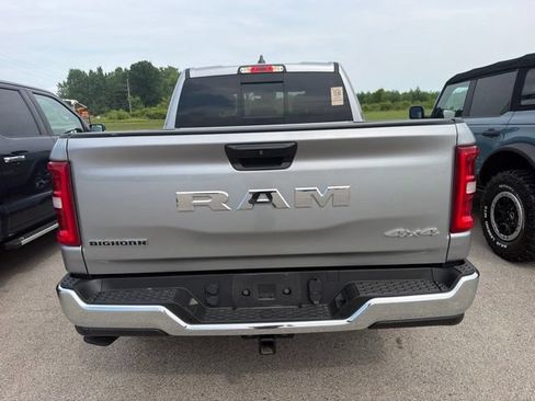 Used 2025 RAM 1500 Big Horn AWD/4WD image 9