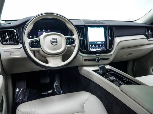 Used 2023 Volvo XC60 B5 Plus w/ Protection Package Premier FWD image 15