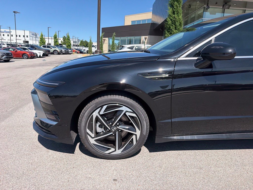 New 2026 Hyundai Sonata SEL FWD image 7