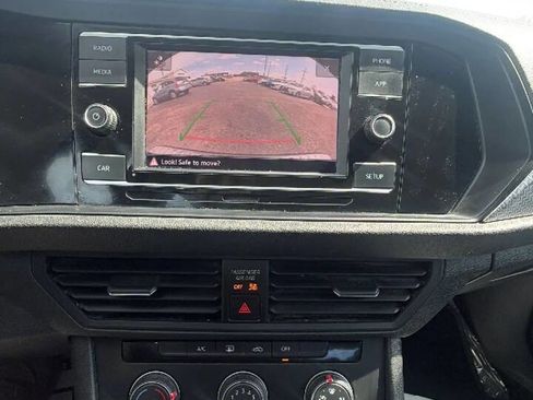 Used 2019 Volkswagen Jetta S w/ Driver Assistance Package image 15