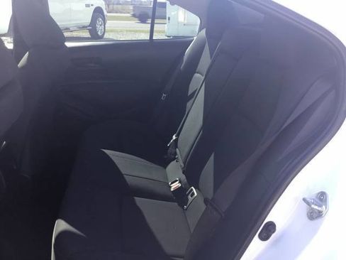 Used 2022 Toyota Corolla LE image 11