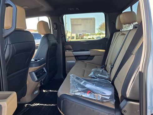 New 2026 Ford F250 Lariat w/ Lariat Ultimate Package AWD/4WD image 13
