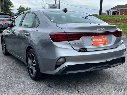 Used 2024 Kia Forte LXS FWD image 6
