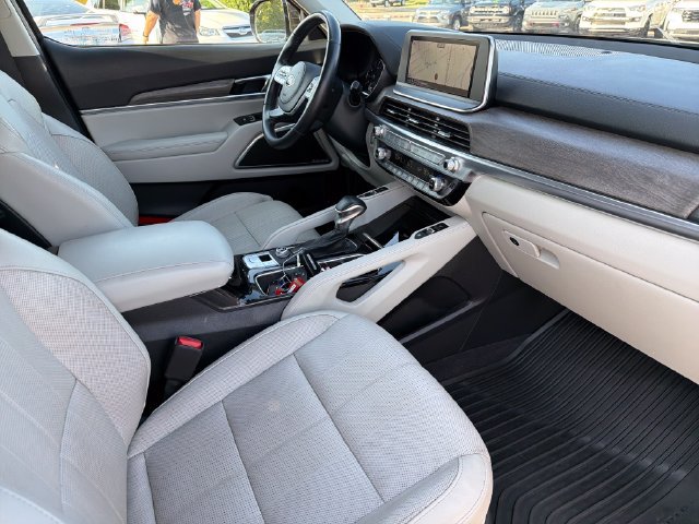 Used 2021 Kia Telluride SX w/ Towing Package FWD image 24