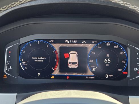 Used 2021 Volkswagen Atlas Cross Sport SEL Premium image 22