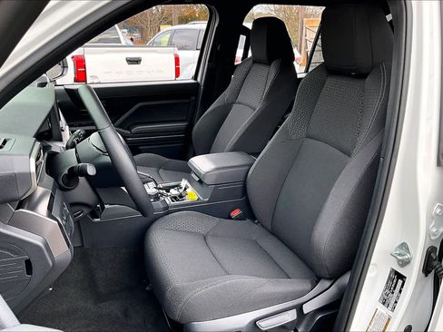 Certified 2025 Toyota 4Runner SR5 image 7