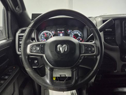 Used 2024 RAM 2500 Tradesman w/ Chrome Appearance Group AWD/4WD image 14