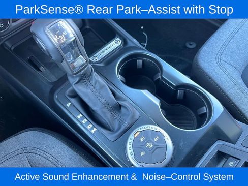 New 2025 Ford Bronco Big Bend image 12