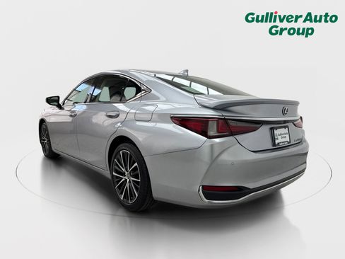 Used 2022 Lexus ES 300h w/ Premium Package FWD image 5