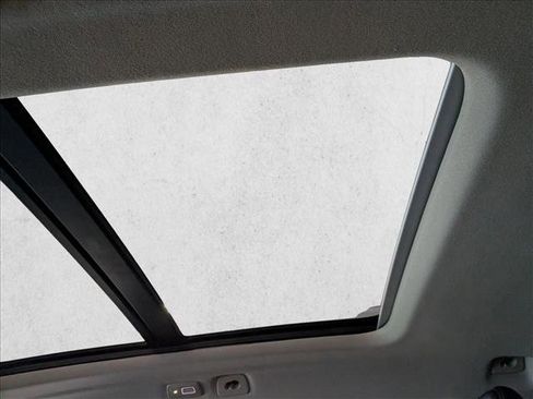 New 2026 Volvo XC40 B4 Core w/ Climate Package image 18