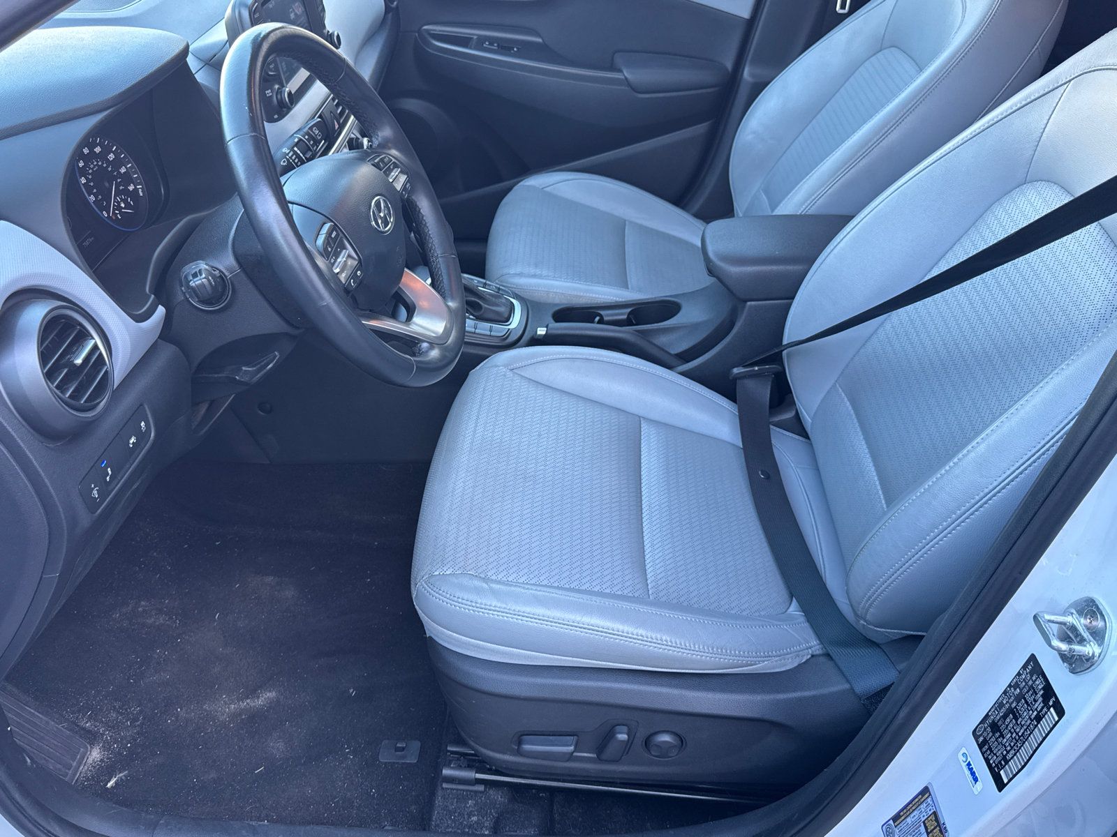 Used 2020 Hyundai Kona Limited AWD/4WD image 9