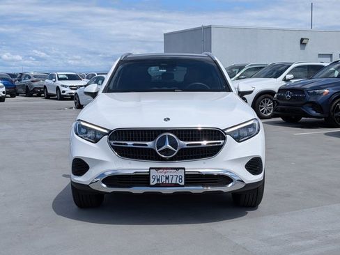 Used 2026 Mercedes-Benz GLC 300 4MATIC image 2