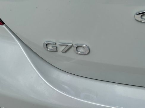 Used 2025 Genesis G70 2.5T RWD image 12