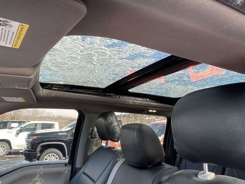 Used 2018 Ford F150 XLT w/ Equipment Group 302A Luxury image 19