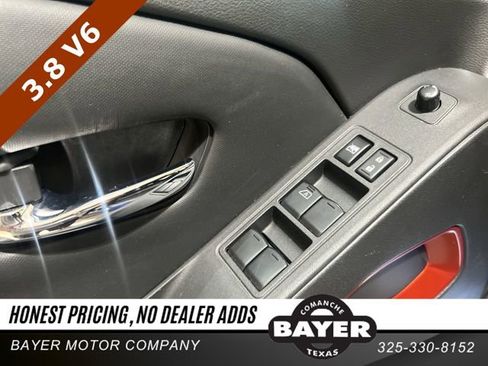 Used 2022 Nissan Frontier Pro-X w/ Technology Package image 22