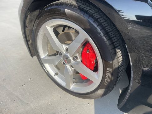 Used 2014 Chevrolet Corvette Stingray Coupe RWD image 13