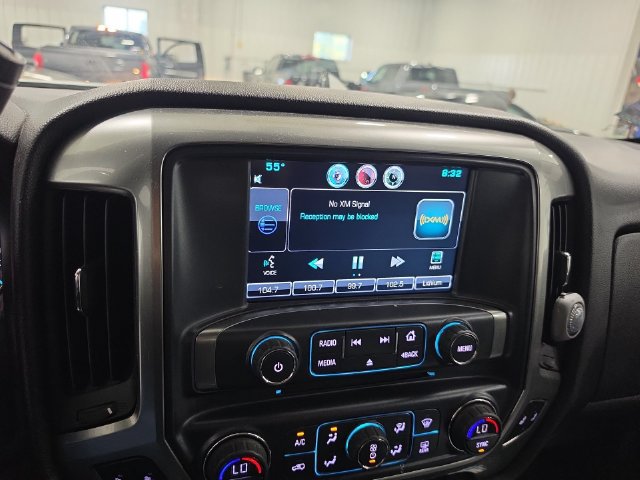 Used 2016 Chevrolet Silverado 3500 LT w/ LT Convenience Package AWD/4WD image 8