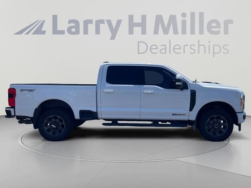 Used 2023 Ford F350 Lariat w/ Sport Appearance Package AWD/4WD image 6