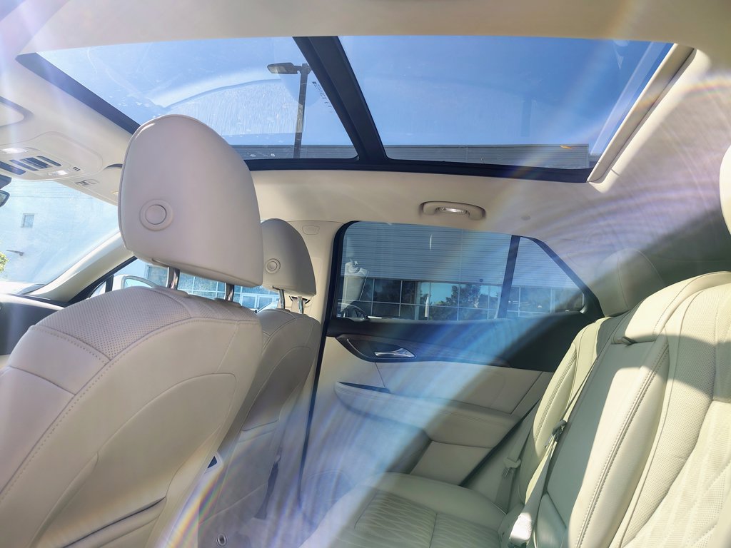 Certified 2023 Buick Envision Avenir AWD/4WD image 36