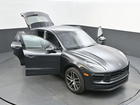 New 2025 Porsche Macan image 45