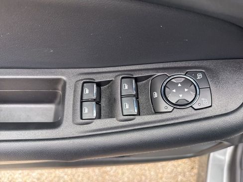 Used 2022 Ford Edge SEL w/ Convenience Package image 10