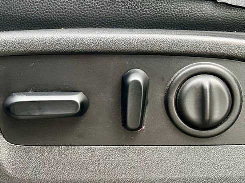 Used 2021 Chevrolet Silverado 1500 RST image 28