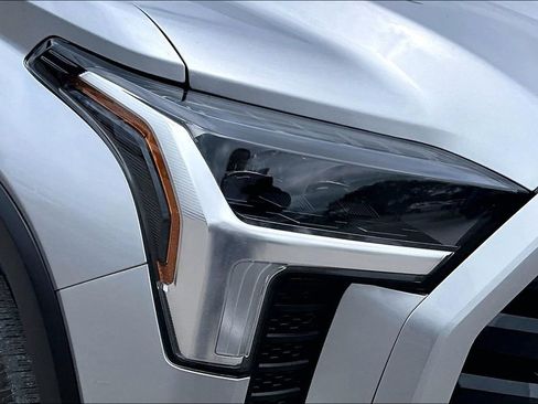 Used 2024 Toyota Tundra SR5 AWD/4WD image 42