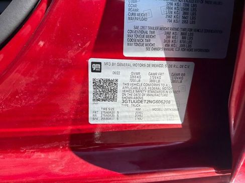 Used 2022 GMC Sierra 1500 SLT w/ SLT Premium Package image 17