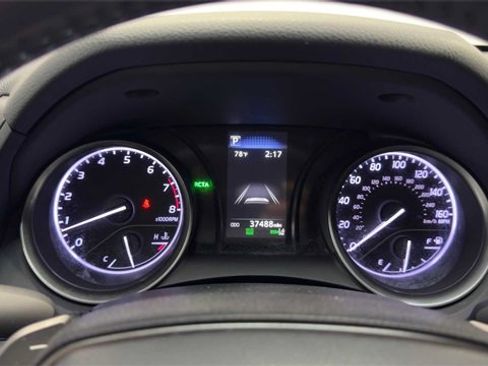 Used 2022 Toyota Camry SE image 26