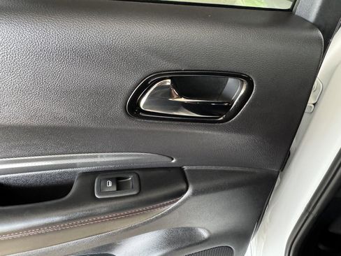 Used 2025 Dodge Durango GT w/ Blacktop Package image 26