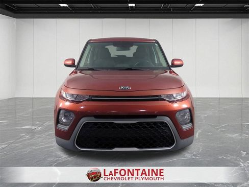 Used 2021 Kia Soul LX image 3