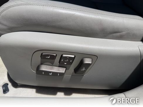 Used 2007 Lexus LS 460 RWD image 24