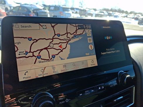 Certified 2024 Nissan Armada SL w/ Midnight Edition Package image 17