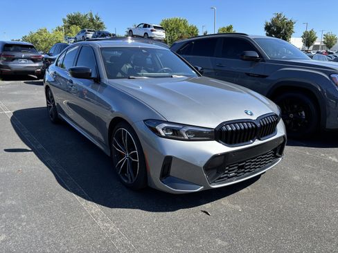 Used 2023 BMW 330i Sedan w/ M Sport Package RWD image 2