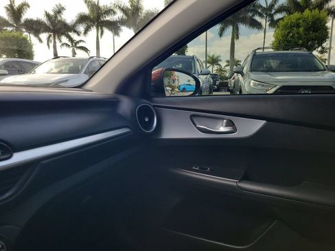 Used 2023 Kia Forte LXS FWD image 29