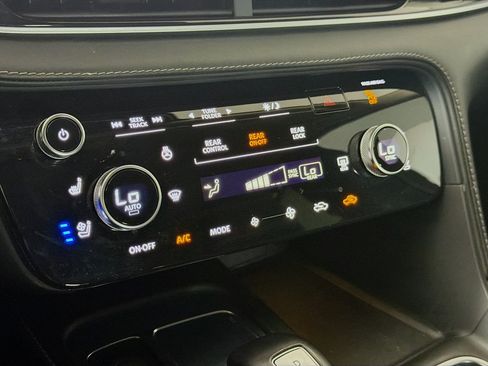 Used 2023 INFINITI QX60 Luxe w/ Cargo Package FWD image 23