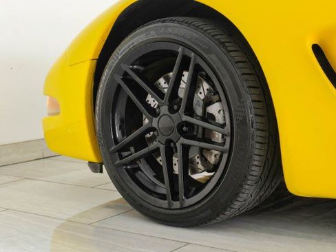 Used 2004 Chevrolet Corvette AUTOMATIC LEATHER SEATS BOSE S w/ Preferred Equipment Group image 55