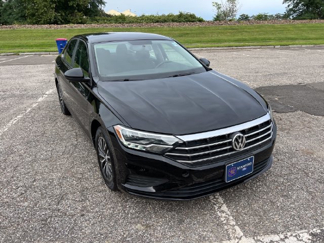 Used 2021 Volkswagen Jetta S w/ Driver Assistance Package FWD image 2